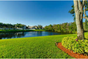 1040 Arezzo Cir, Boynton Beach, FL 33436, Sold 04/03/20