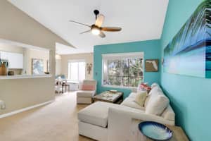 815 W Boynton Beach Blvd, Boynton Beach, FL 33426, Sold 06/03/20