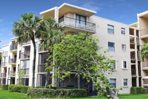 890 N Federal Hwy, Lantana, FL 33462, Sold 07/10/20