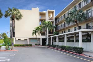 890 N Federal Hwy, Lantana, FL 33462, Sold 07/10/20