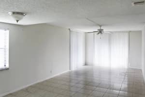 890 N Federal Hwy, Lantana, FL 33462, Sold 07/10/20