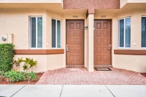 1925 Hibiscus Ln, Riviera Beach, FL 33404, Sold 05/05/20