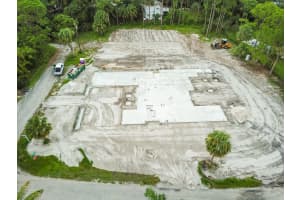 5597 Hibiscus Rd, Jupiter, FL 33458, Sold 08/09/21