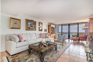 1200 S Flagler Dr PH 4, West Palm Beach, FL 33401, Sold 07/28/20