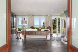 1580 Shorelands Dr E, Vero Beach, FL 32963, Sold 05/26/21