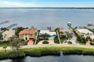 4260 NE Joes Point Rd, Stuart, FL 34996, Sold 07/27/20