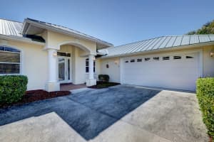 4910 SW Lake Grove Cir, Palm City, FL 34990, Sold 09/24/20