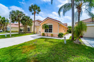 4906 McGill St, Boynton Beach, FL 33436, Sold 06/17/20