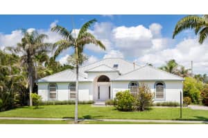 1220 S Ocean Blvd, Delray Beach, FL 33483, Sold 02/24/21