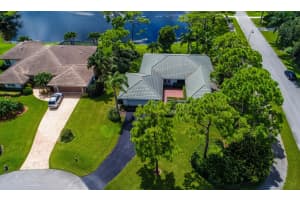 4528 SW Fenwick Ln, Palm City, FL 34990, Sold 10/15/20