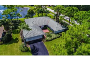 4528 SW Fenwick Ln, Palm City, FL 34990, Sold 10/15/20