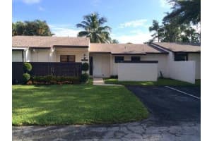 101 Conaskonk Cir, Royal Palm Beach, FL 33411, Sold 05/21/20