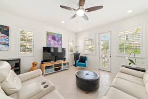 290 NE 5th Ave, Delray Beach, FL 33483, Sold 07/13/20