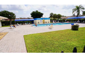 5160 Las Verdes Cir, Delray Beach, FL 33484, Sold 04/17/20