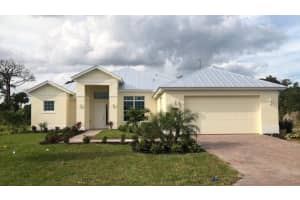 317 11th Square SW, Vero Beach, FL 32962, Sold 10/01/20