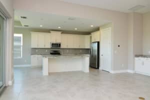 317 11th Square SW, Vero Beach, FL 32962, Sold 10/01/20