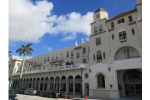 235 Sunrise Ave, Palm Beach, FL 33480, Sold 08/07/20