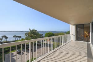 3250 S Ocean Blvd, Palm Beach, FL 33480, Sold 08/25/20