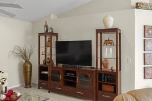 2891 SW Shinnecock Hills Ct, Palm City, FL 34990, Sold 08/03/20