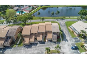62 Maplecrest Cir, Jupiter, FL 33458, Sold 10/23/20