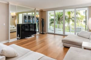 100 Worth Ave, Palm Beach, FL 33480, Sold 06/05/20