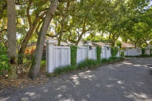 11362 12 Oaks Way, North Palm Beach, FL 33408, Sold 05/27/20