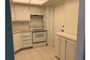 50 SW 3rd Ave Unit 3140, Boca Raton, FL 33432, Sold 04/29/20