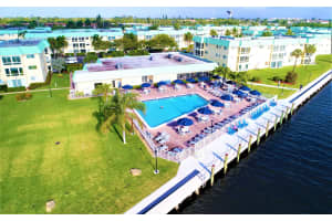 28 Colonial Club Dr, Boynton Beach, FL 33435, Sold 05/12/20