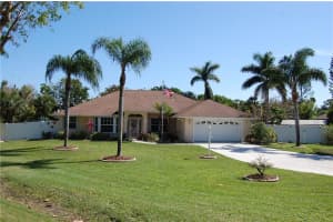 2205 SW Gull Harbor Ln, Palm City, FL 34990, Sold 07/30/20
