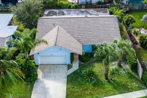 6600 Hollandaire Dr W, Boca Raton, FL 33433, Sold 04/08/20