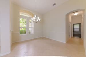 4405 5th Ln SW, Vero Beach, FL 32968, Sold 04/13/20