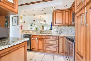 3050 NE 48th Ct, Lighthouse Point, FL 33064, Sold 12/09/20