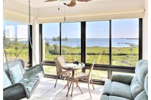 6240 E Mirror Lake Dr, Sebastian, FL 32958, Sold 06/23/20