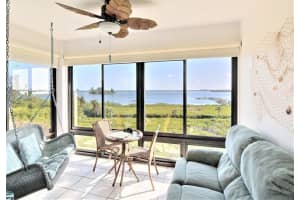 6240 E Mirror Lake Dr, Sebastian, FL 32958, Sold 06/23/20