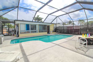 942 Sumter Rd W, West Palm Beach, FL 33415, Sold 04/30/20