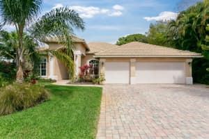 5343 SW Landing Creek Dr, Palm City, FL 34990, Sold 08/13/20