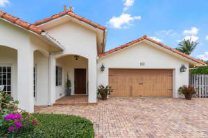 3615 S Lake Dr, Boynton Beach, FL 33435, Sold 05/04/20