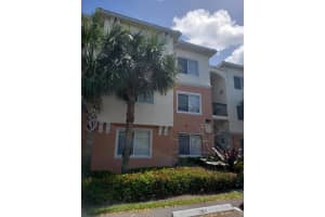 9873 Baywinds Blvd, Royal Palm Beach, FL 33411, Sold 07/20/20