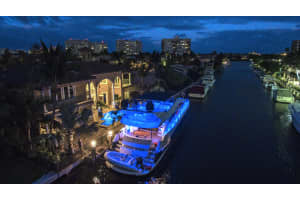 812 Glouchester St, Boca Raton, FL 33487, Sold 08/18/20