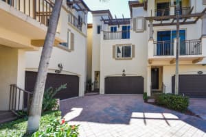 3071 Waterside Cir, Boynton Beach, FL 33435, Sold 12/31/20