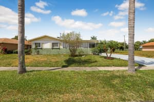 623 S Mangonia Cir, West Palm Beach, FL 33401, Sold 07/15/20