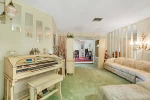 623 S Mangonia Cir, West Palm Beach, FL 33401, Sold 07/15/20