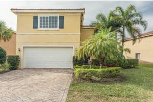 4407 56th Ln, Vero Beach, FL 32967, Sold 08/26/20