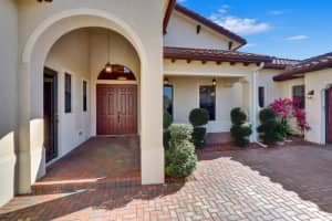 8920 Parkside Estates Dr, Davie, FL 33328, Sold 06/10/20