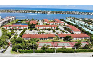 105 Half Moon Cir APT F2, Hypoluxo, FL 33462, Sold 04/02/21