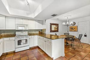 1608 Shaker Cir, Wellington, FL 33414, Sold 10/02/20