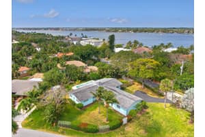 202 S Atlantic Dr, Lantana, FL 33462, Sold 01/27/21