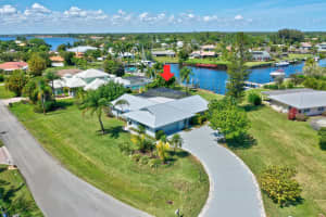 2633 NW S Shore Rd, Stuart, FL 34994, Sold 04/30/20