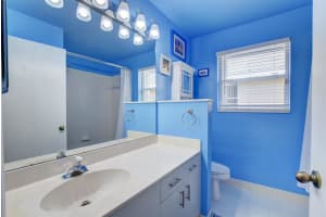 1045 Fairfax Cir W, Boynton Beach, FL 33436, Sold 08/04/20