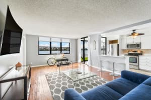 1542 Jupiter Cove Dr, Jupiter, FL 33469, Sold 10/30/20